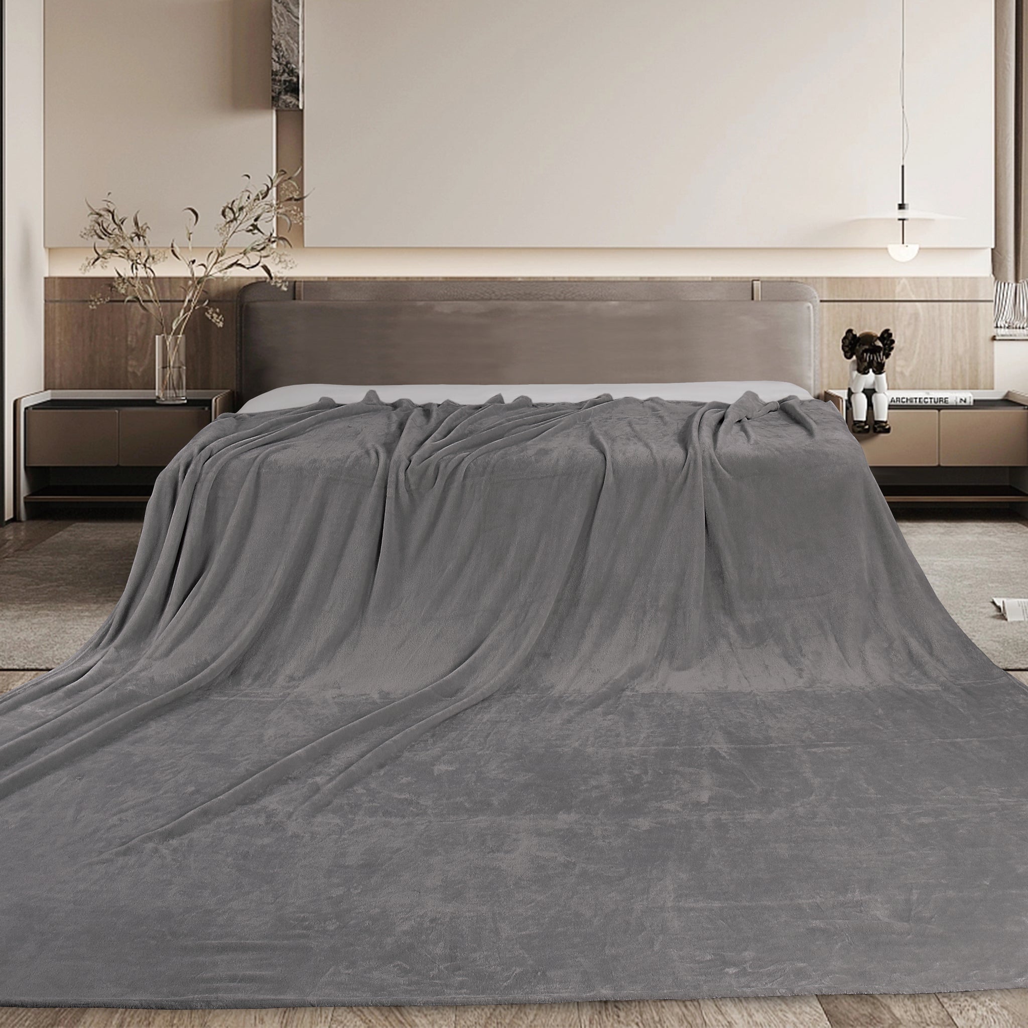 Ramesses Luxury Oversized Family Blanket