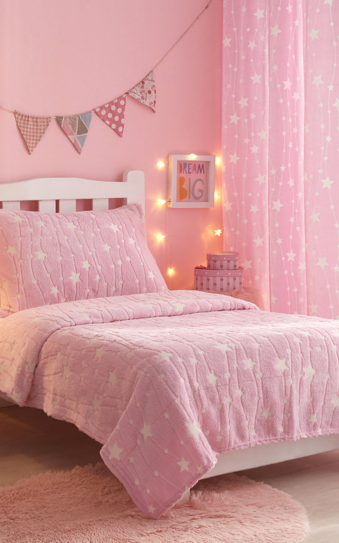 Ramesses 3 Pcs Kids Glow In The Dark Bedroom SET/Star Blanket - Ander Home