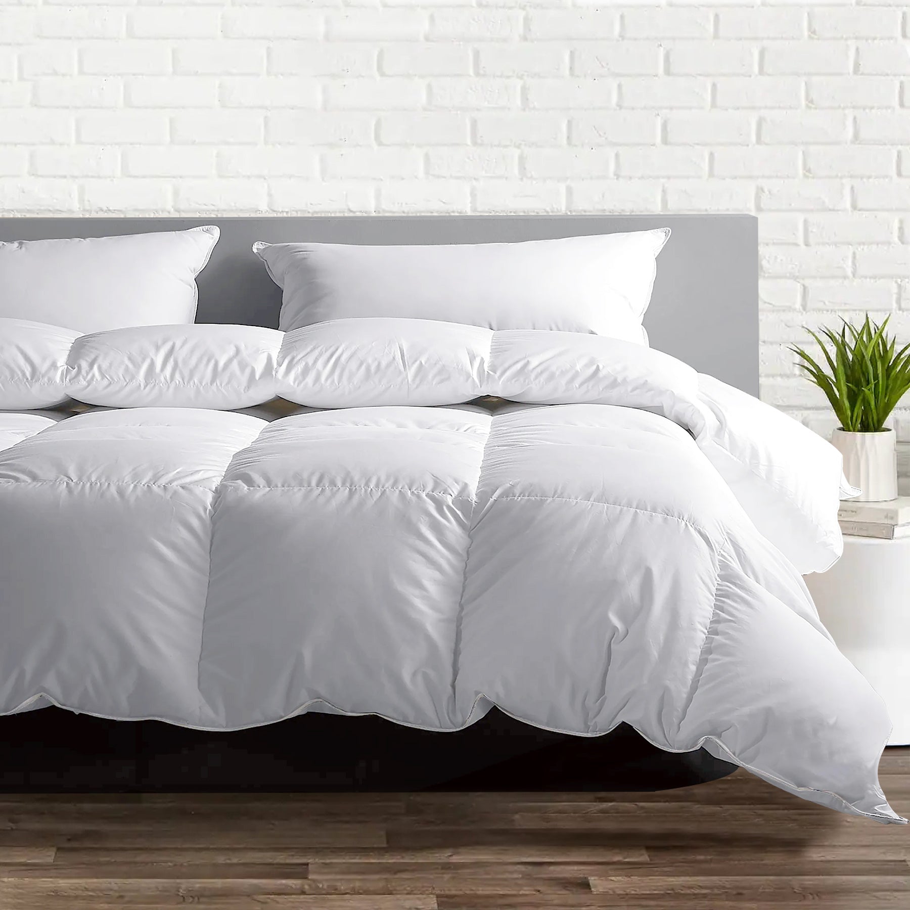 Ramesses All Season Goose Feather Down Duvet/Lightweight and Breathable - Ander Home